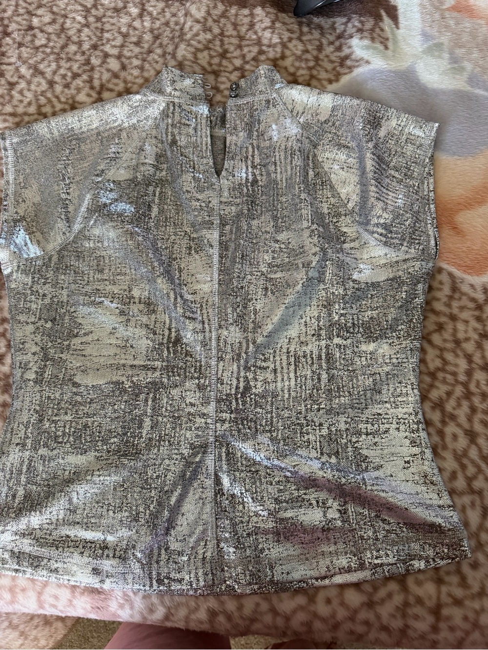 Pilcro Gray & White Heathered Mock Neck Short Sleeve Tee - Picture 6 of 11